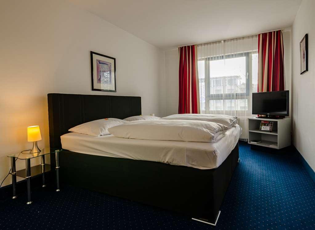 City Hotel Fortuna Reutlingen Oda fotoğraf