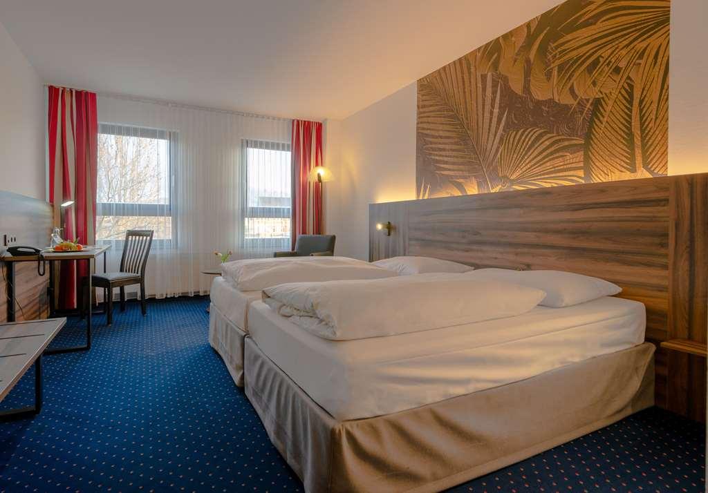 City Hotel Fortuna Reutlingen Oda fotoğraf